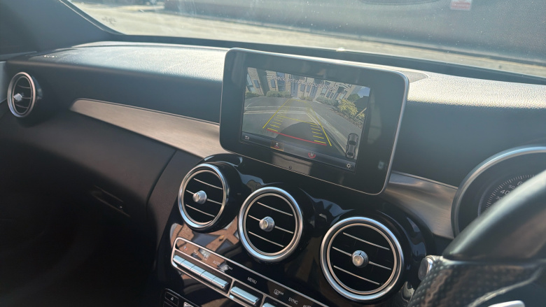 Mercedes-Benz C-Class C250d AMG Line Premium 4dr 9G-Tronic Diesel Saloon